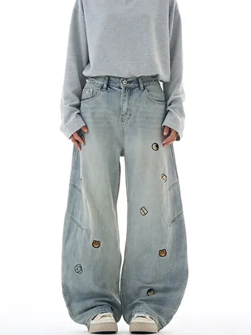 Men's Vintage Washed Cartoon Bear Embroidered Straight Jeans Loose Wide Leg Cotton Denim Pants Casual Streetwear Trousers