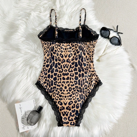 Damen Sexy Leopardenmuster Bodysuit Mit Spitzenbesatz Schlanke Passform Ärmellos Spaghettiträger V-Ausschnitt Satin Optik Bodycon Overall