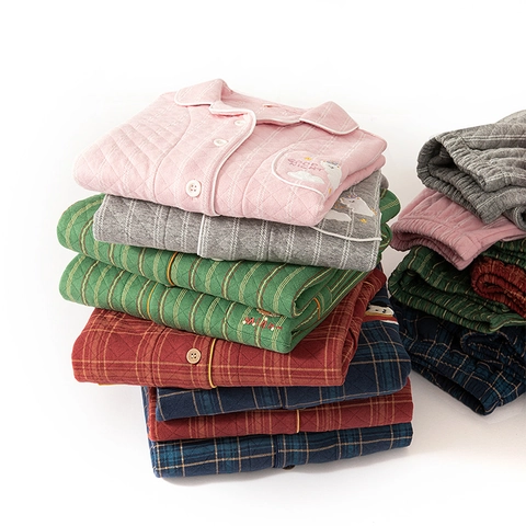 Pigiama in Caldo Cotone con Strato d'Aria per Coppia Ricamato Top a Manica Lunga e Pantaloni Lunghi Abbigliamento da Casa Trapuntato