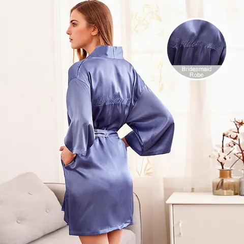 Albornoz de Satén para Mujer Bordado de Dama de Honor Cuello en V Kimono Ropa de Dormir Con Cinturón Color Sólido Bata de Casa