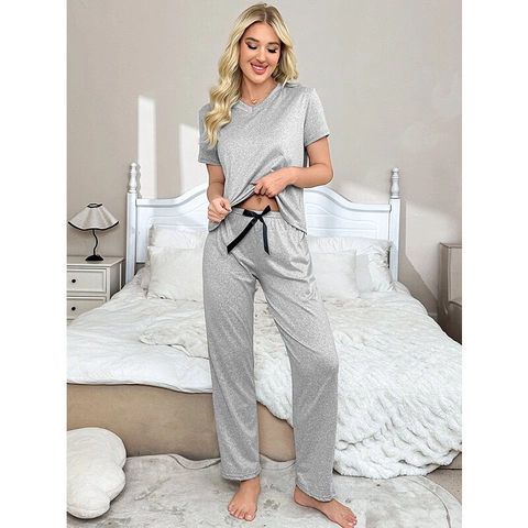 Women Loungewear Set Comprising Robe Short Sleeve Top And Long Pants Made Of Soft Polyester Knit Solid Color Heather Gray