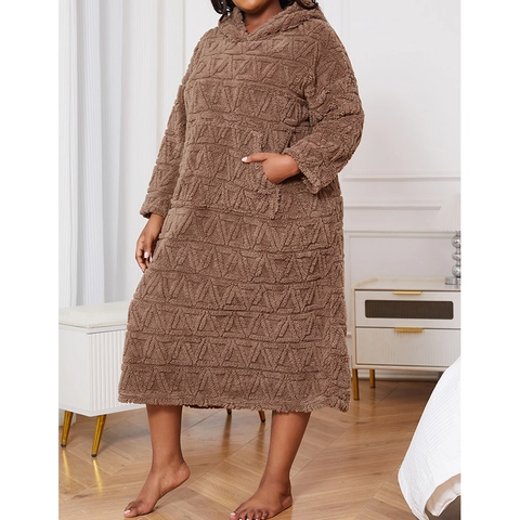 Women Plus Size Hooded Fleece Nightgown Geometric Pattern Winter Warm Loungewear Long Sleeve Sleepwear Coffee Robe