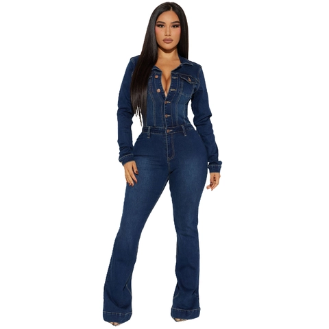 Dames Slim Fit Denim Jumpsuit Met Lange Mouwen Donkerblauw Uitlopende Pijpen Knoopsluiting Stretch Washed Streetwear