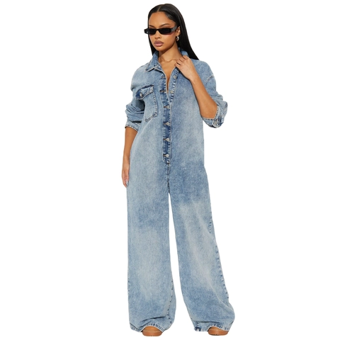 Dames Casual Denim Jumpsuit Lange Mouw Lichtblauw Gewassen Katoenmix Uitlopende Pijpen Romper High Street Style