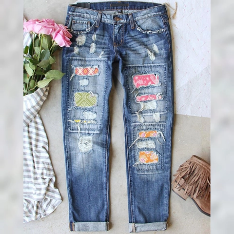 Women's Bohemian Distressed Patchwork Jeans Vintage Ethnic Floral Print Straight Leg Cropped Denim Pants Dark Blue Wash