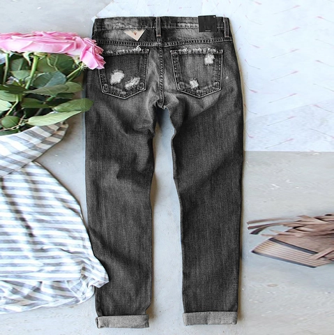 Damen Mode Zerrissene Denim Jeans Herz Druck Streetwear Lässig Gerade Bein Mittlere Taille Distressed Gewaschene Baumwollhose Grau