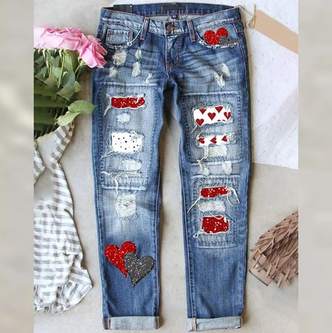 Jeans in Denim Strappati con Stampa a Cuore di San Valentino per Donna Vita Media Gamba Dritta Patchwork in Cotone Denim