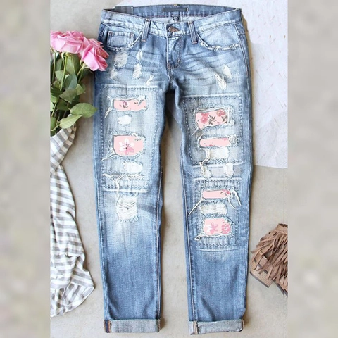 Women Ripped Distressed Straight Leg Jeans With Floral Patch Cotton Mid Waist Washed Denim Pants Street Style Cuffed Hem