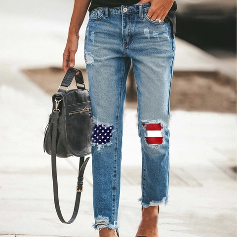 Damen Amerikanische Flagge Distressed Jeans Zerrissen Stars and Stripes Gerade Geschnittene Denim Hose Unabhängigkeitstag Fransen Saum Lässige Hose