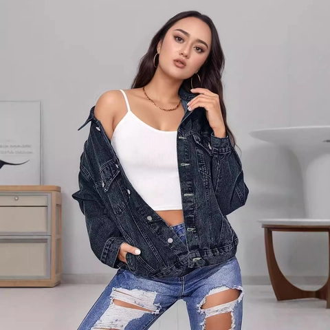 Veste en Jean Décontractée Mi-Longue pour Femme Coupe Large Manteau en Denim Délavé Avec Boutons Métalliques pour Streetwear
