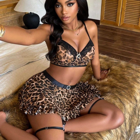 Ensemble de Lingerie Imprimé Léopard Avec Soutien-Gorge Et Jupe à Volants Pendentif Coeur Dentelle Costume de Jeu de Rôle Femme