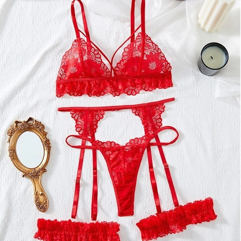 Ensemble de Lingerie Sexy en Dentelle Rouge pour Femmes Avec Soutien-Gorge Porte-Jarretelles String et Anneaux de Jambe