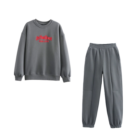 Completo Sportivo da Donna Casual con Stampa a Cuore e Cupido Felpa e Pantaloni della Tuta in Misto Cotone Felpato