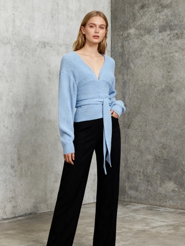 Women's V-Neck Long Sleeve Knit Wrap Top Slim Fit Belted Solid Color Elegant Casual Polyester Sweater For Daily Wear