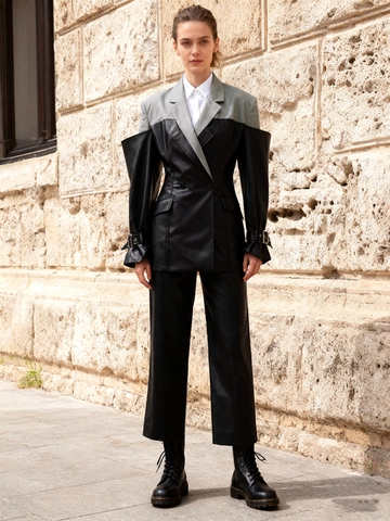Giacca da Donna in Patchwork di Pelle PU Spalle Scoperte Blazer Monopetto Con Cinghie a Fibbia in Metallo Streetwear