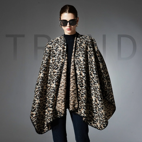 Luxus Leopardenmuster Strickschal Poncho Für Damen Dick Warm Winter Cape Oversize Tiermuster Wickelschal Modeaccessoire