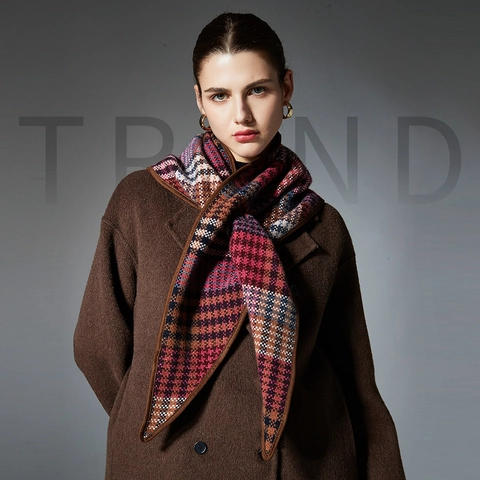 Luxury 100% Wool Plaid Triangle Scarf For Women Vintage Houndstooth Shawl Wrap With Piping Winter Warm Pashmina Scarf