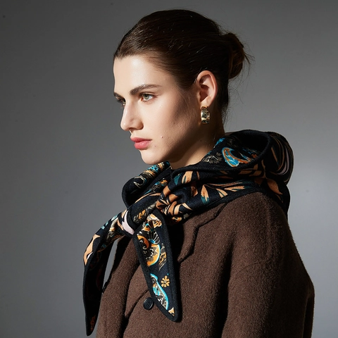French Style Paisley Print Balaclava Hooded Scarf Women Winter Warm Triangular Cape Shawl Bohemian Double Sided Wrap