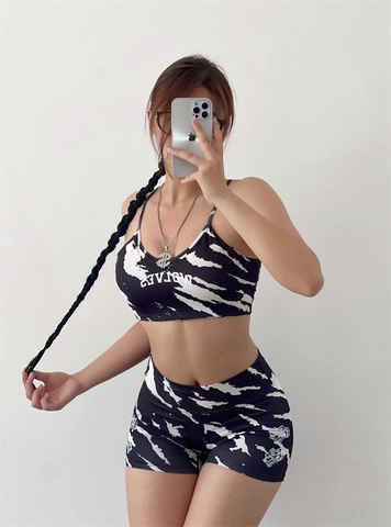 Damen Sportliches Yoga Workout Set Abstrakter Druck Riemchen Rücken Sport-BH Und Hohe Taille Kompressionsshorts Fitness