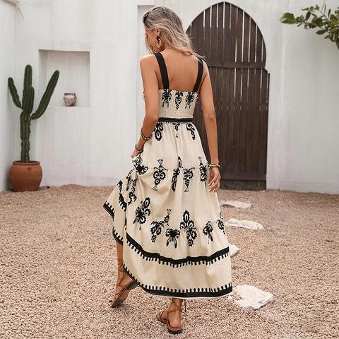 Abito Maxi Boho a Balze con Stampa Floreale e Busto Smock per Donna in Misto Rayon Nylon Scollo Quadrato Senza Maniche Vacanza