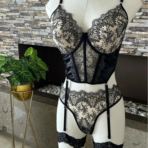 Schwarze Florale Spitze Durchsichtige Sexy Dessous Für Damen Mit Fischgräten Unterstützung Strapsgürtel Besticktes Netz Bustier Top Unterwäsche