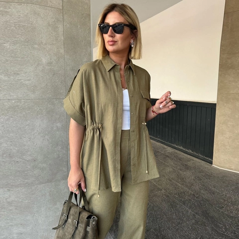Damen Casual Hemd Und Hose Set Kurzarm Kordelzug Taille Top Weites Bein Hose Einfarbig Utility Sommer Outfit