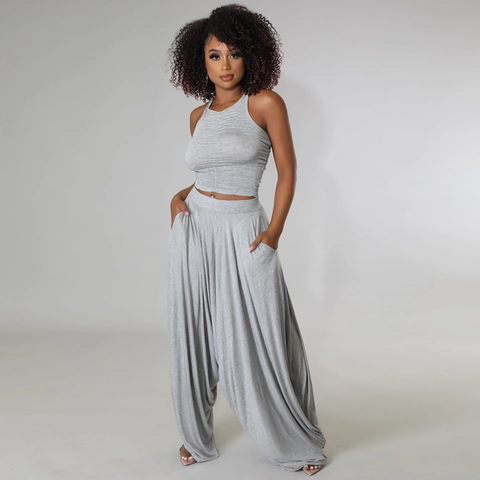 Women's Casual 2 Piece Outfits Halter Backless Pleated Crop Top and Loose Harem Pants Cotton Blend Streetwear Sets