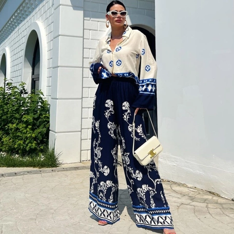 Tenue Décontractée de Vacances pour Femmes avec Chemise à Manches Longues et Pantalon Large à Imprimé Floral