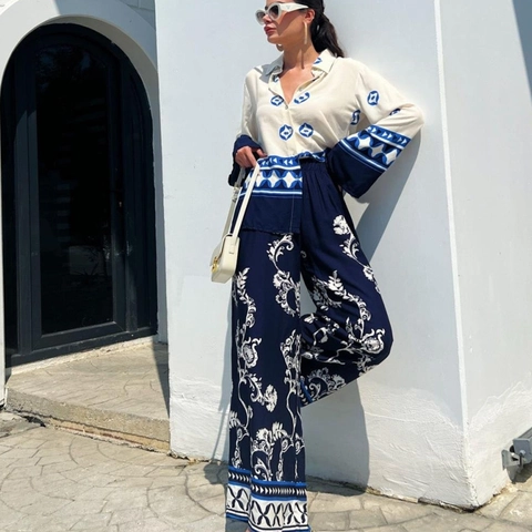 Tenue Décontractée de Vacances pour Femmes avec Chemise à Manches Longues et Pantalon Large à Imprimé Floral