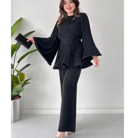 Women Pleated Two-Piece Set Bell Sleeve Round Neck Top Wide Leg Pants Casual Elegant Solid Color Polyester Clothing Suit