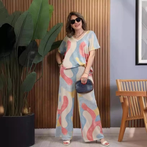 Damen Casual Zwei Teiler Set V-Ausschnitt Kurzarm Oberteil Und Weite Hose Abstrakt Druck Lose Sommer Mode Outfits Für Damen