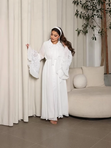 Elegant White Maxi Abaya Dress For Women Lace Spliced Flare Sleeve Pleated Long Robe With Belt Modest Party Evening Gown