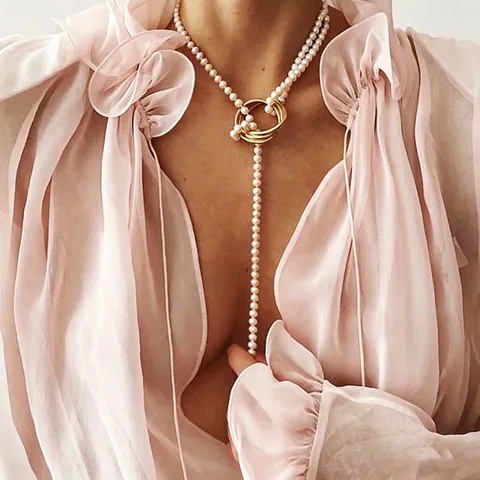 Vintage Artificial Pearl Necklace And Bracelet Gold Alloy Interlocking Rings Coin Portrait Pendant Retro Jewelry For Women