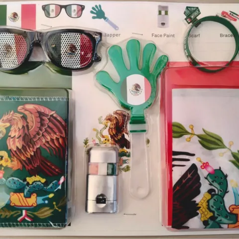 PVC Plastic Soccer Fan Cheering Kit With National Flag Glasses Hand Clapper Face Paint Bracelet Scarf Set For Game Party