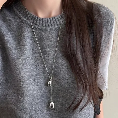 Collier Réglable avec Pendentif Goutte d'Eau Argenté Style Coréen pour Femme Chaîne de Pull en Forme de Y en Acier Inoxydable