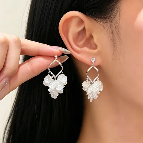Élégantes Boucles d'Oreilles Pendantes en Alliage Acrylique Pétale pour Femmes Boucles d'Oreilles Clous Gland Floral Strass Bijoux