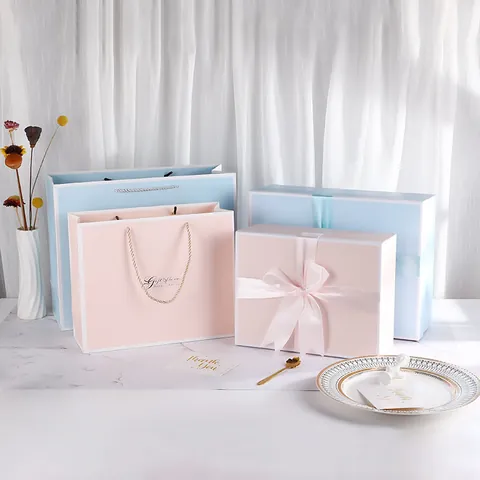 Minimalist Elegant Paperboard Gift Box With Matching Handbag Ribbon Bowknot For Wedding Party Souvenir Birthday Gift Packaging