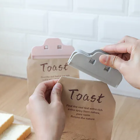 Clip di Chiusura Alimentari a Forma di Toast in Plastica ABS Design a Nuvola Resistente all'Umidità Sigillatore per Sacchetti Snack Cucina Pane Freschezza