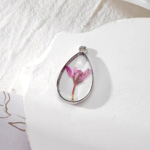 Ciondolo in Resina con Fiori Secchi a Goccia con Cornice in Lega d'Argento Stile Pastorale Naturale per Gioielli Fai-da-te