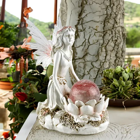 Statua di Fata da Giardino Solare Ornamento in Resina Sfera di Vetro Crepata Rosa Decorazione LED per Cortile Prato