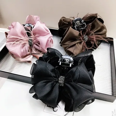 Elegant Fabric Velvet Large Bowknot Hair Claw Clip With Rhinestone Mesh Feather Headwear Hair Accessories For Women Party
