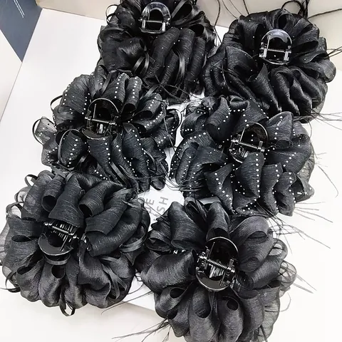 Elegant Large Black Flower Hair Claw Clip Organza Ruffle Feather Rhinestone Shark Clip For Women Fashion Hair Jewelry