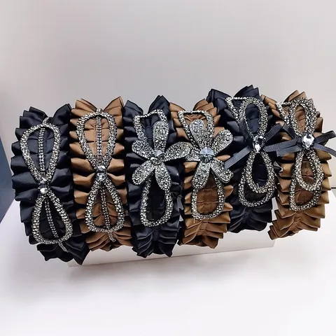 Luxury Pleated Satin Wide Brim Headband For Women Elegant Rhinestone Bow Flower Hair Band Vintage Non-Slip Hair Accessories