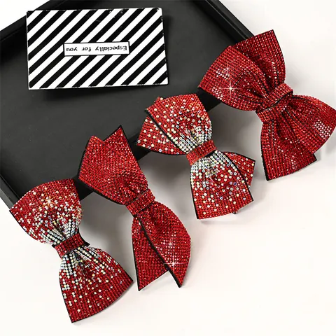 Fermaglio per Capelli da Donna con Fiocco in Strass Rossi Lussuoso Elegante Forcina in Cristallo Lucido Accessori Capelli Capodanno