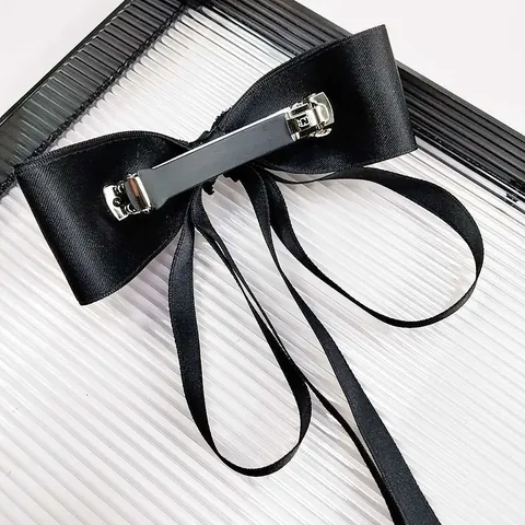 Pinza para el Cabello con Lazo de Satén Negro Estilo Francés Con Mariposa de Strass y Cintas Largas Elegante Clip de Resorte Mujer