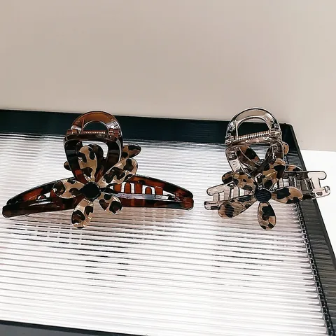 Pinza para el Cabello de Flor de Leopardo Vintage Elegante Pinza de Tiburón Grande de Acetato Carey para Accesorios de Cabello de Mujer