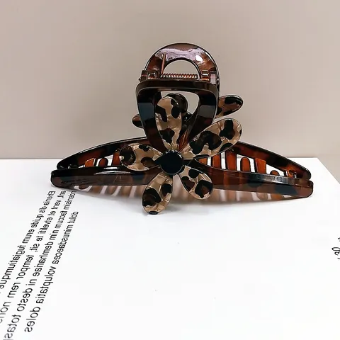 Pinza para el Cabello de Flor de Leopardo Vintage Elegante Pinza de Tiburón Grande de Acetato Carey para Accesorios de Cabello de Mujer