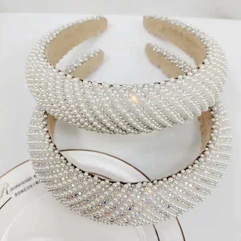 Serre-Tête Rembourré Élégant avec Künstliche Perles et Strass pour Femmes Bandeau Large en Éponge Haut de Tête Accessoires de Cheveux Mariage Fête