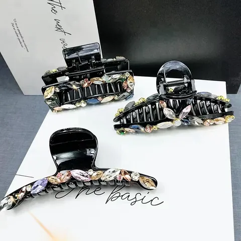Luxus Geometrisch Strass Haarkralle Elegant Kunststoff Bunt Kristall Haarnadel Funkelnd Kopfschmuck Für Damen Lässig Party Accessoires