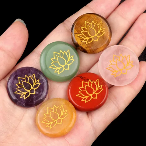 Lotus Engraved Natural Crystal Agate Round Polished Palm Stone For Reiki Healing Meditation Yoga Decorative Gemstone